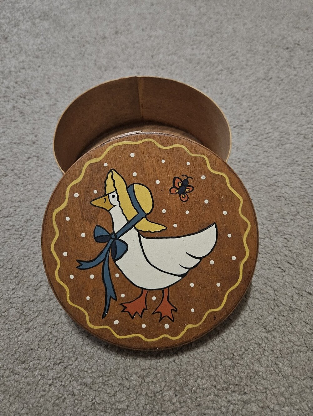 Vintage Round Wooden Box & Lid With Goose Wearing A Bonnet
